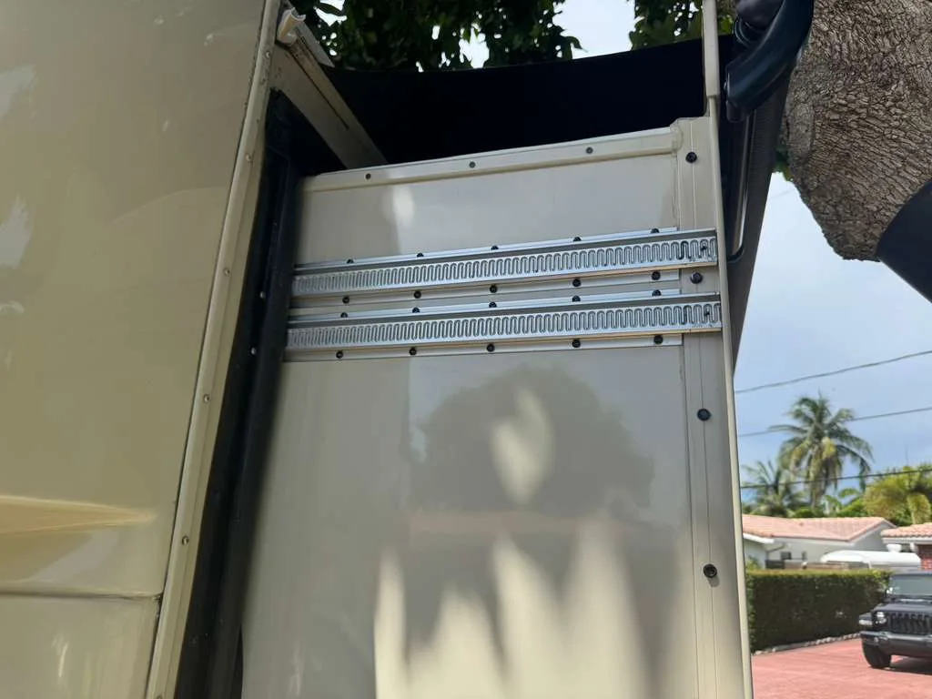 Slide Out Alignment service for RVs in Florida